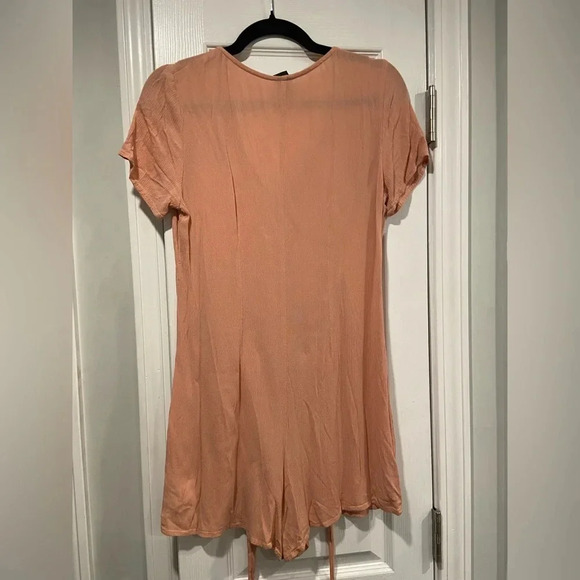 Wild Fable Dusty Pink Belted Short Sleeve Henley Romper Shorts One Piece Size M - Picture 10 of 11